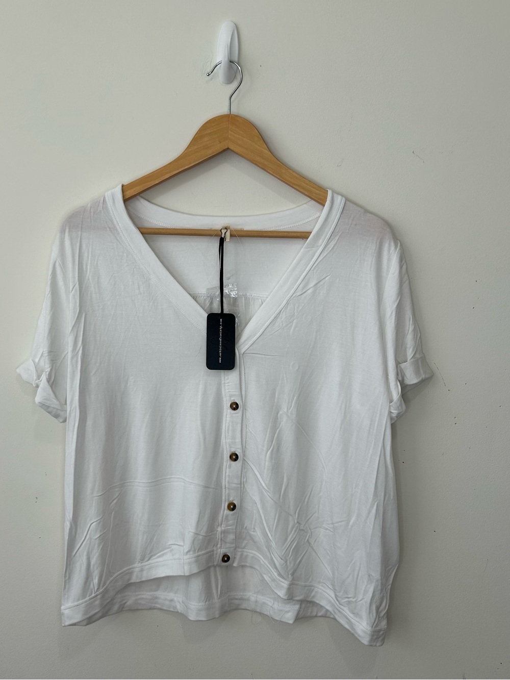 Articles of Society Women's Top Button Down Tee White Short Sleeve Size Large